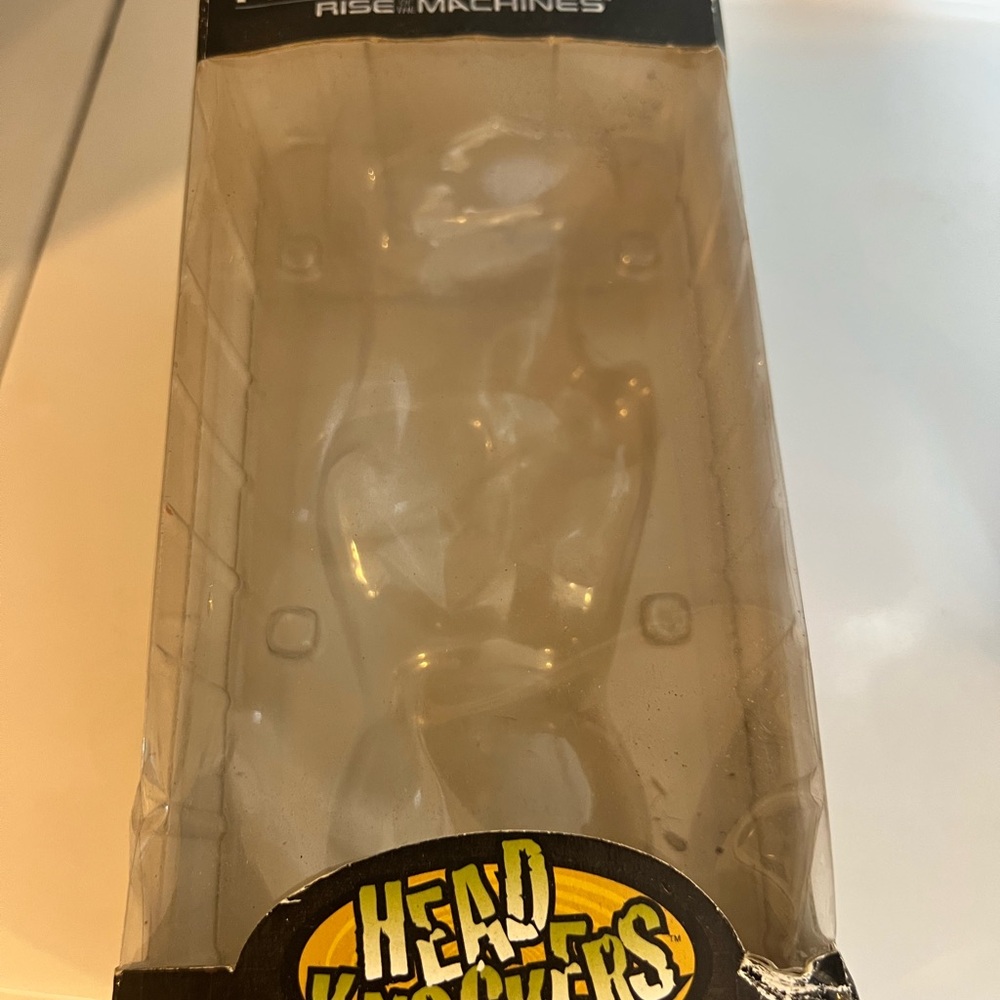 The Terminator Bobblehead - Picture 4 of 5